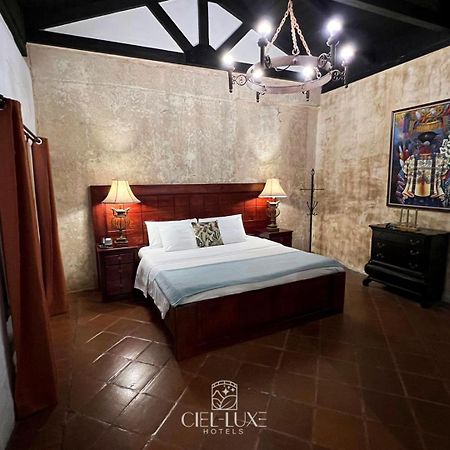 Ciel Luxe Hotels Antigua Guatemala Zewnętrze zdjęcie